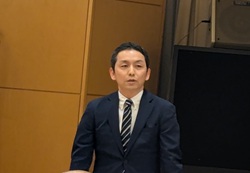 ?来賓あいさつ 銀行.jpg