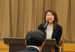 ?施 閉会 美谷添.jpg